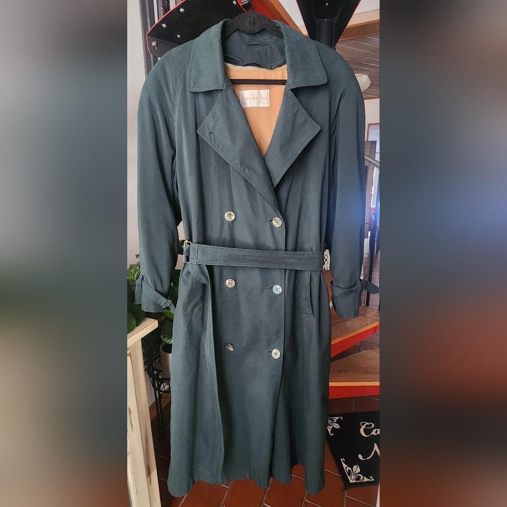 JONES New York dark green trench coat w/ removable wool lining